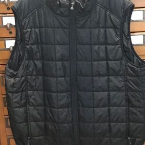 Lands' End mens XL vest